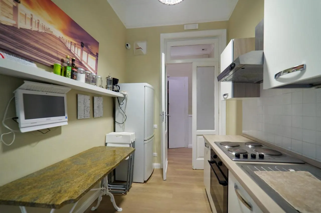 *** Bed & Breakfast B&B Il Centrale Naples Italy